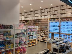 -乐享城购物中心