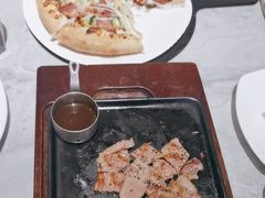 -必胜客(仲盛商城王安宇主题店)