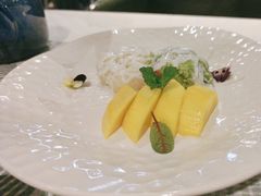 -蕉叶·泰国歌舞风情(世贸店)