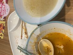 -小杨生煎(金山百联购物中心3楼店)
