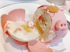 -Fridi Patisserie Cafe