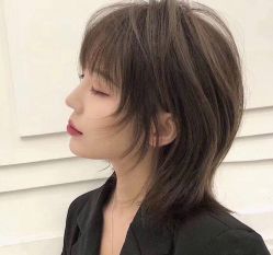 -Hello Lady发型设计