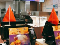 -麦当劳(宜昌东山大道店)