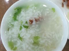 -顺峰渔港中国人的餐厅