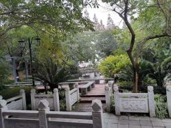 -莲生母婴月子中心(清水河公园店)
