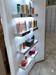 -艾美A·M Hair Salon