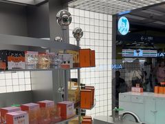 -沪上阿姨·臻选茶饮(上海环球港店)