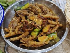 -江城燕子大排档(江汉路步行街店)