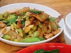 -雷祖芳老妈蹄花店