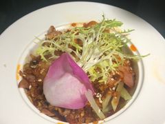 -忘忧草融合私房菜(红鼎国际店)