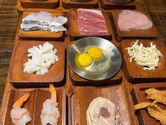 -银米·云南传统过桥米线(双廊黑金冠店)