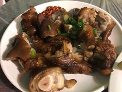 卤猪蹄-霸王虾·麻辣小龙虾(清水河公园店)