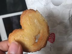 蝴蝶酥-上海哈尔滨食品厂(汇联商厦店)