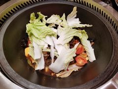 -粘豆包铁锅炖二部(温泉街店)