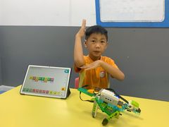 -童程童美·信息学竞赛·乐高机器人编程(萝岗校区)