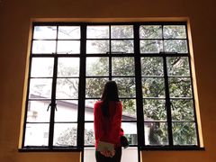 -Nathalie Djurberg与Hans Berg“牛皮纸包裹的月亮”-Prada荣宅当季展览
