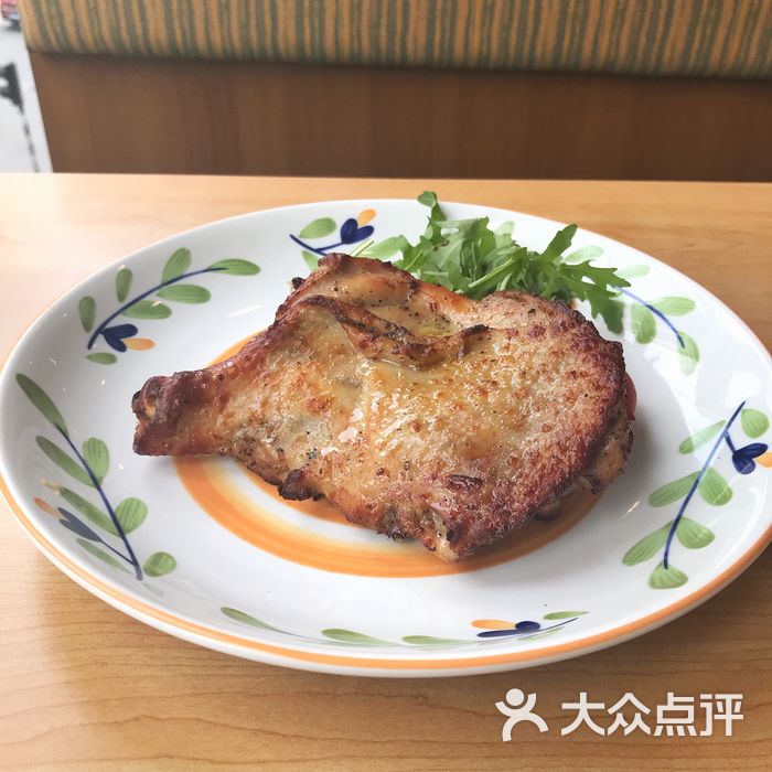 萨莉亚鸡腿图片