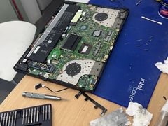 -华硕电脑ROG玩家国度·售后维修中心(虹桥天街店)