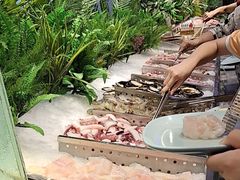 -金滏山烤肉·海鲜·火锅自助餐厅(襄阳万达店)