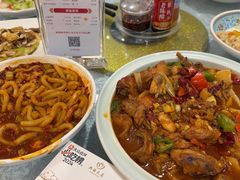 -汗腾格里·风味餐厅(新疆驻京办店)