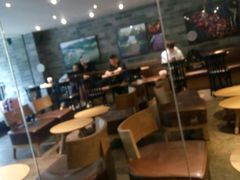 -星巴克(广州动漫星城东区店)