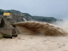 -黄河小浪底水利枢纽风景区