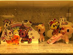 -泡泡玛特POPMART(蓝色港湾店)