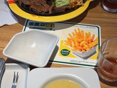 -豪客来牛排(重庆三峡广场步行街1704店)