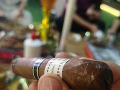 -五谷芳乳鸽王(海景店)