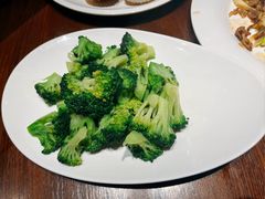 清炒西兰花-百花深处·老北京风味菜