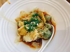 荠菜小馄饨-弄堂咪道-饭香·面香·馄饨香(汇锦广场店)