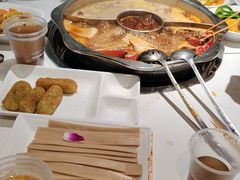 -佰人王串串香火锅(洋珠巷店)
