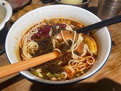 -麻婆婆白家肥肠粉(海岸城店)