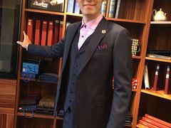 -宇翔服饰(双井桥东首城国际店)