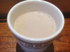 蒙古浓香咸奶茶-三个蒙古大叔羊肉串(大宁店)