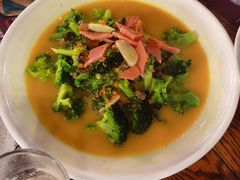 -爱啤精酿·民谣酒馆(滨江店)