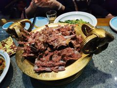 -老三骨头馆(白桦东路店)