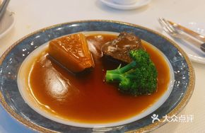 Premium 15-Head Abalone in Black Bean Sauce