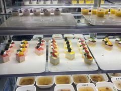-蒙肥羊·酸汤潮牛·鲜牛肉火锅烤肉自助(岗顶店)