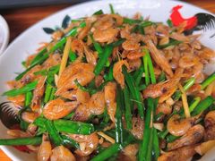 韭菜炒河虾仔-香竹农庄•传统竹筒饭(十年店)