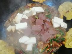 -曹丞相·地锅鸡·地锅鱼(武林店)