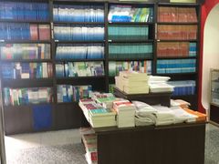 -新华书店(新街口旗舰店)