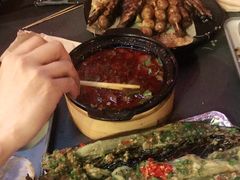 -何师烧烤Pro ·江湖川菜·小龙虾·精酿(太古里旗舰店)