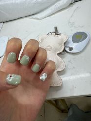 -尤米一站式美甲美睫