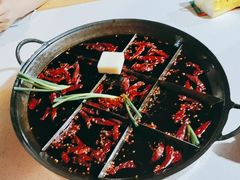 -正贰捌经重庆老火锅(建设路店)