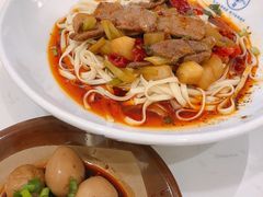 -李与白包子铺(桐梓林店)