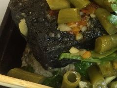 -黑色经典·长沙臭豆腐(粤华路店)