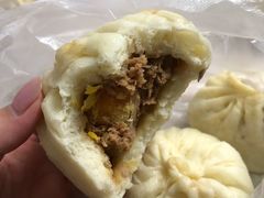 咸蛋黄超人包-老陶包子铺(南大西南村店)