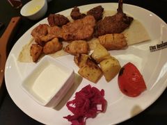 -Efes Turkish & Mediterranean Cuisine 艾菲斯餐厅(陆家嘴店)
