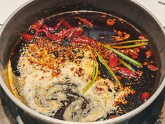 -九街淑芬掌中宝串串公司(沙坪坝店)